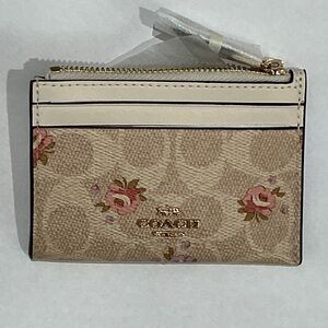 NWT Coach Mini Skinny ID Case